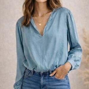 Sincerely Jules silky long sleeve bubble top ❤️